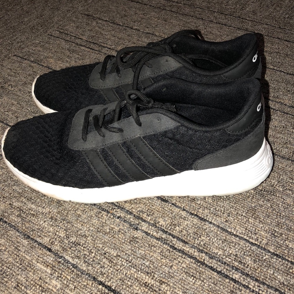 Adidas tennis shoes